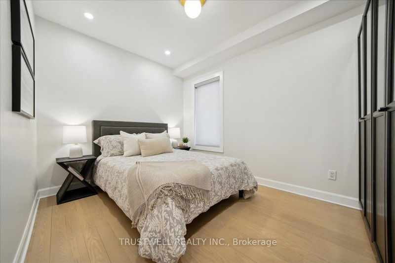 37 Pauline Ave  Toronto, M6H 3M7 | Image 25