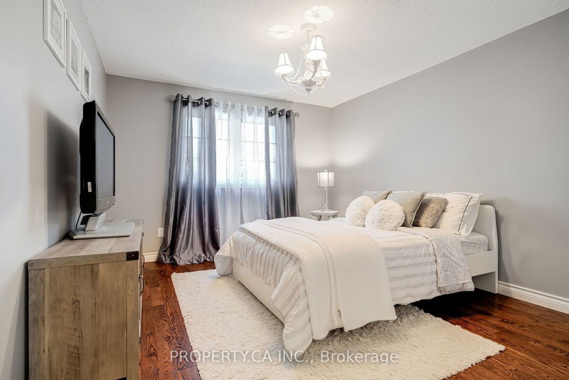 4265 Westminster Pl W Mississauga, L4W 3V4 | Image 22