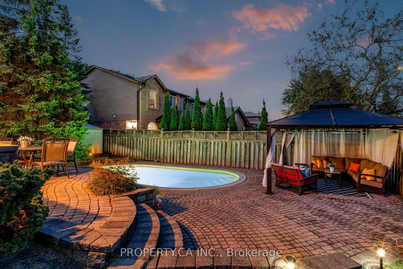 4265 Westminster Pl W Mississauga, L4W 3V4 | Image 3