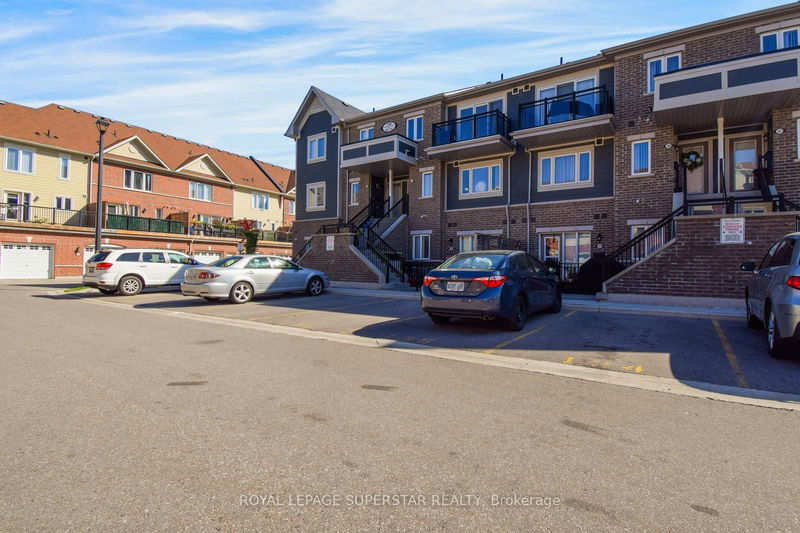  291 - 250 Sunny Meadow Blvd  Brampton, L6R 3Y7 | Image 5