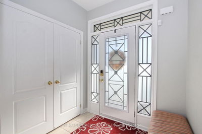 7 Shortreed Grve, Brampton - Sandringham-Wellington image-0-3