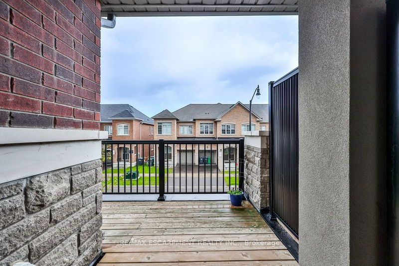 16 Backwater Tr  Brampton, L7A 5B8 | Image 15