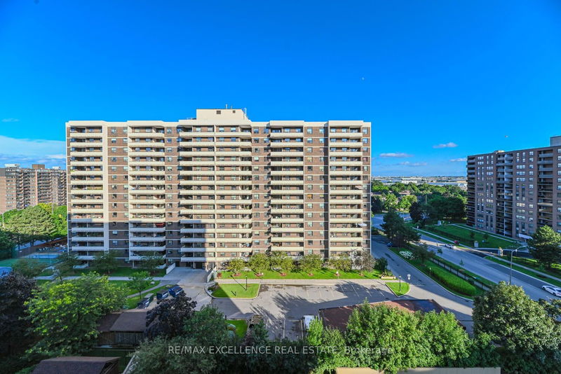  1002 - 5 Lisa St  Brampton, L6T 4T4 | Image 37