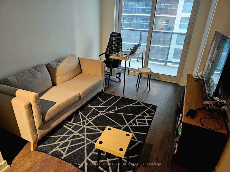 1007 - 30 Samuel Wood Way, Toronto, M9B 0C9 | Image 3