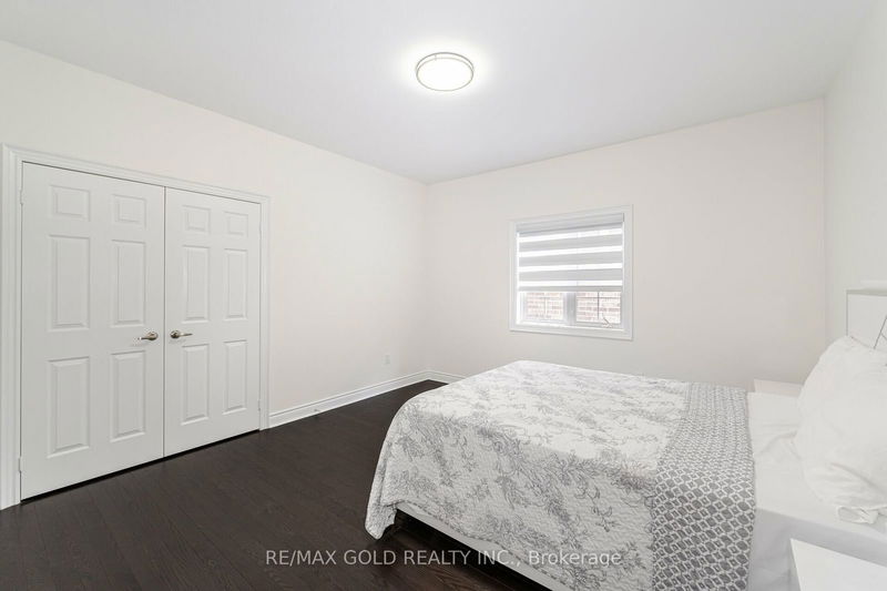 20 Carl Finlay Dr  Brampton, L6P 4K1 | Image 19