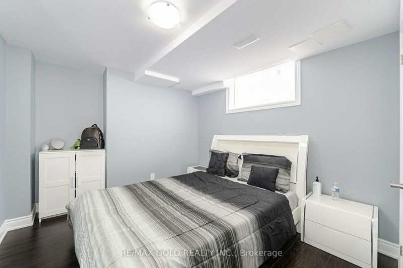 20 Carl Finlay Dr  Brampton, L6P 4K1 | Image 27