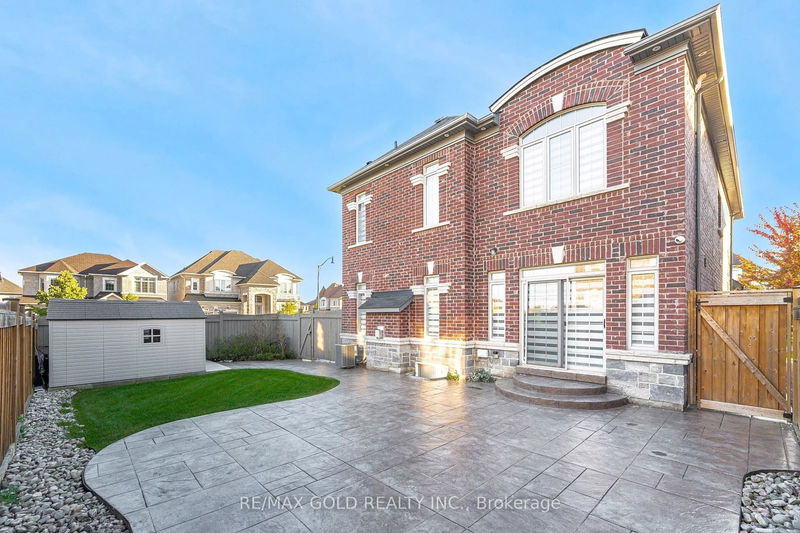 20 Carl Finlay Dr  Brampton, L6P 4K1 | Image 33