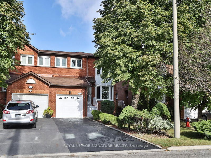 745 Constellation Dr  Mississauga, L5R 2V8 | Image 2