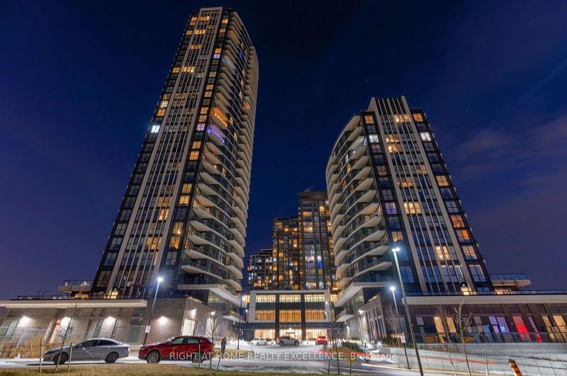  2013 - 35 Watergarden Dr  Mississauga, L5R 0E4 | Image 2