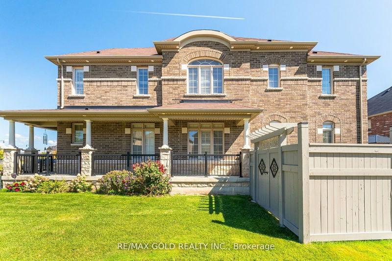 94 Zelda Rd  Brampton, L6R 3V4 | Image 5