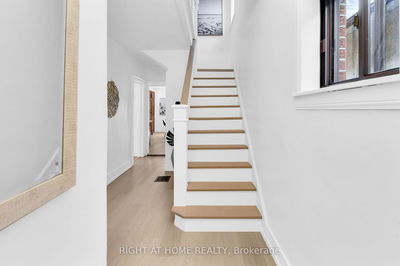 40 Kirknewton Rd, Toronto - Caledonia-Fairbank image-0-1