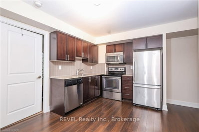 Unit 1724 — 2 EVA Road — photo 6
