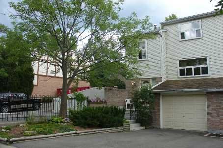 145 - 1050 Shawnmarr Rd, Mississauga, L5H3V1 | Image 2