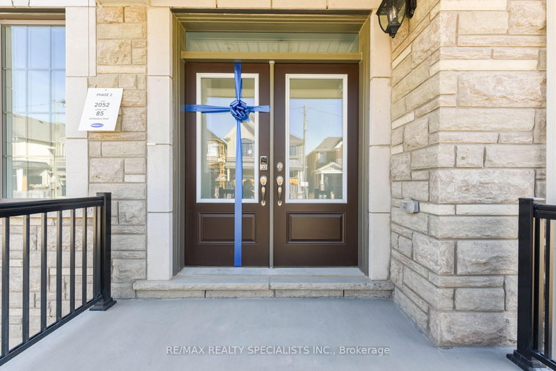 20 Elderberry St, Caledon, L7C 4N8 | Image 3