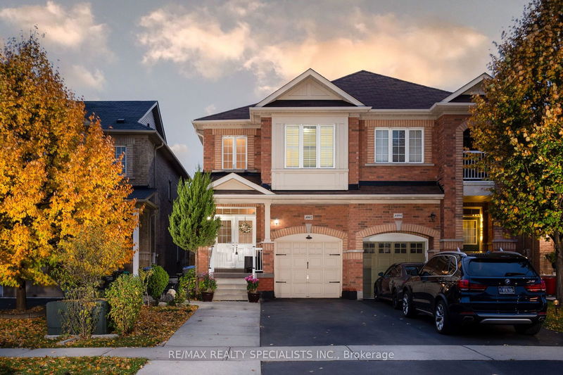 home for sale on 4802 Bluefeather Line