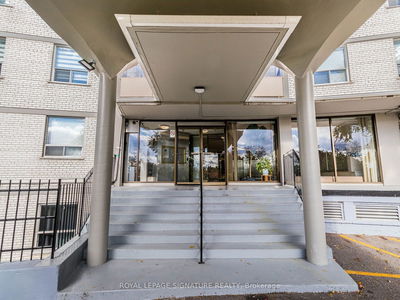 Unit 706 — 80 Grandravine Dr, Toronto - Downsview-Roding-CFB image-0-1