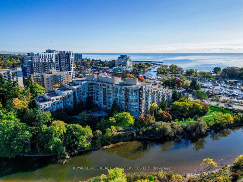 Unit 810 — 2511 Lakeshore Rd, Oakville - Bronte West image-0-0