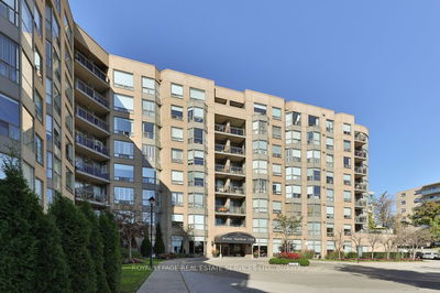 Unit 810 — 2511 Lakeshore Rd, Oakville - Bronte West image-0-4