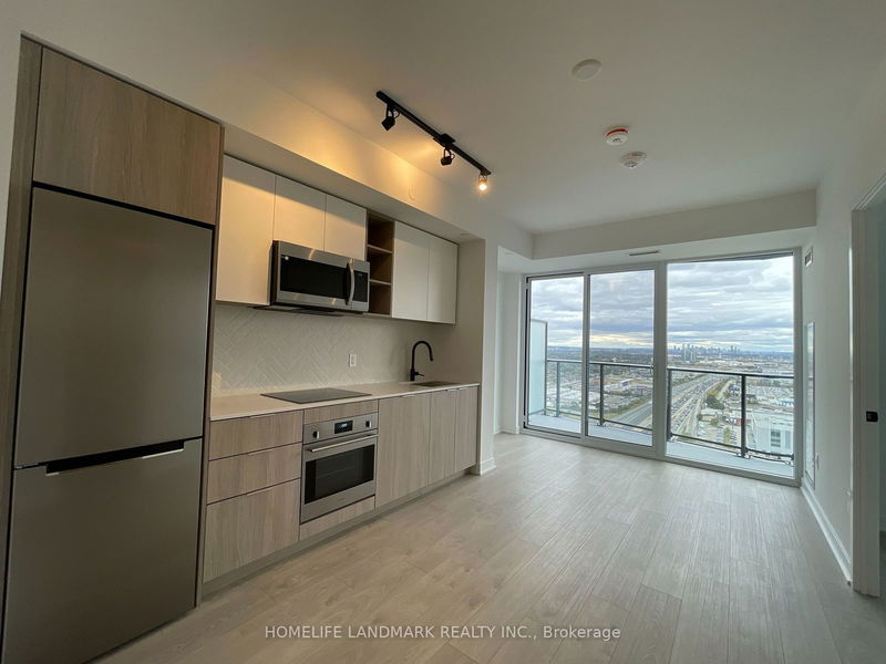 home for lease on 2802-36 Zorra Street