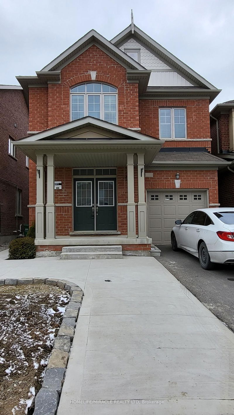 home for lease on 9 Humberstone Crescent