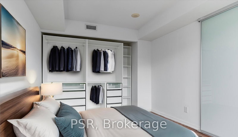 201 - 38 Joe Shuster Way, Toronto, M6K 0A5 | Image 3