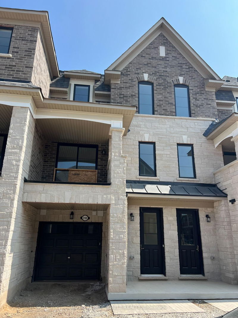 home for lease on 2100 Fairmont Common