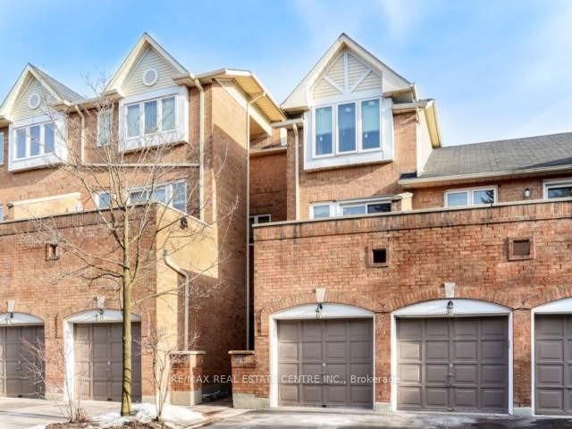 home for lease on 304-60 Barondale Drive W