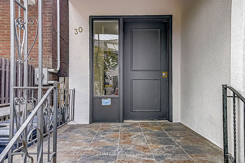 30 Lansdowne Ave, Toronto - Roncesvalles image-0-0