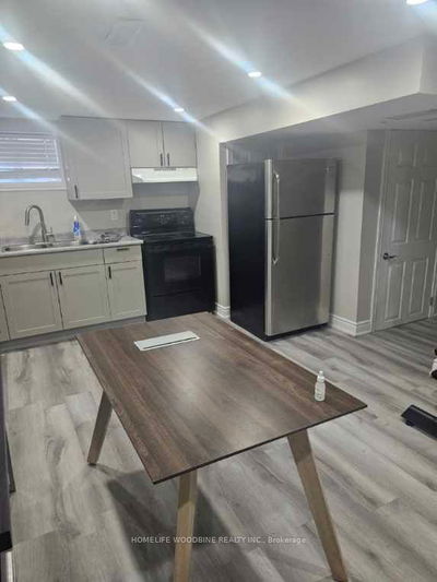 14 Kirby Rd, Toronto - Downsview-Roding-CFB image-0-3