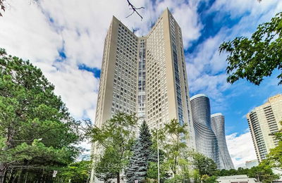 Condo leased at PH6-3650 Kaneff Crescent, Mississauga, Mississauga Valleys, L5A 4A1 - MLS: W9419982