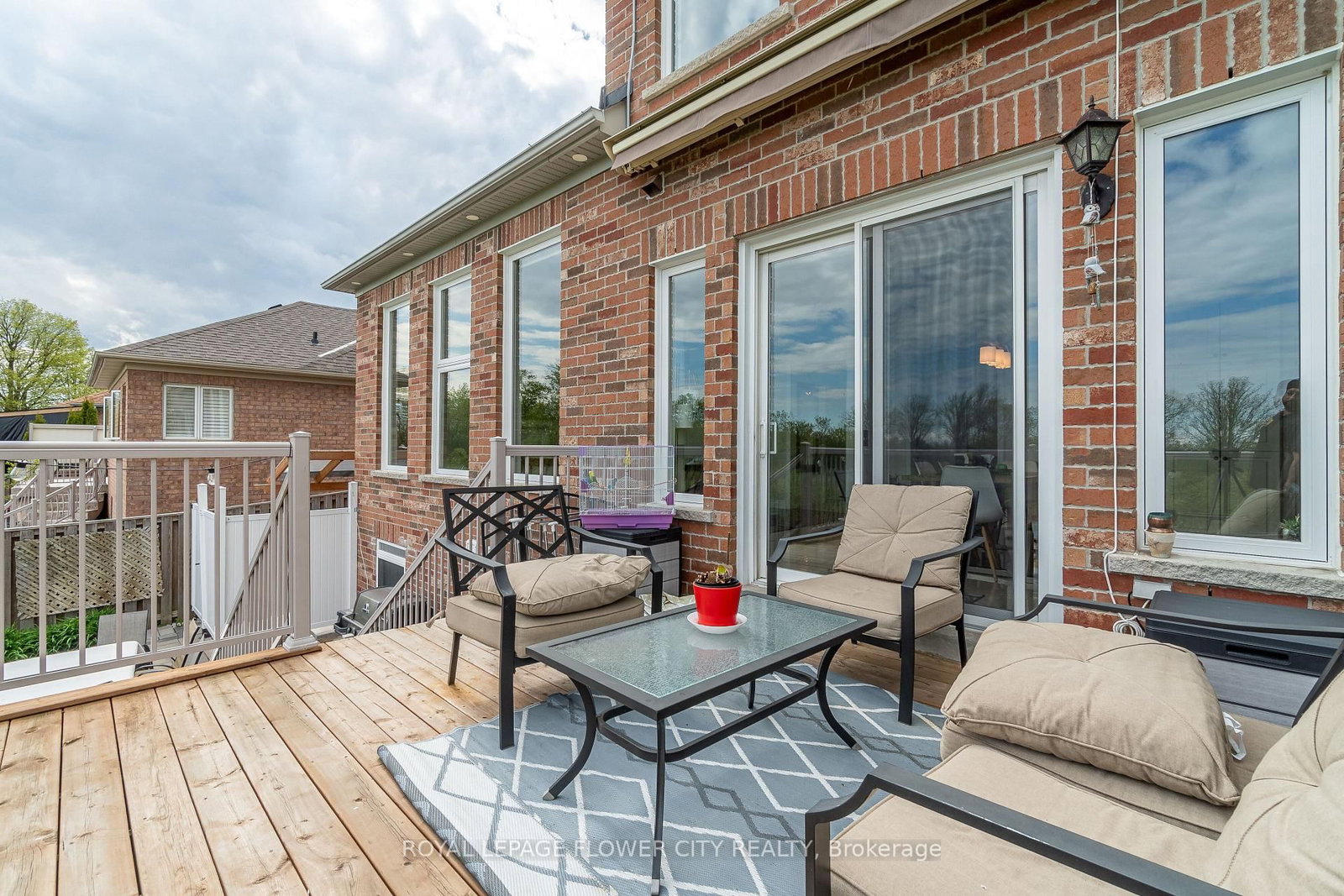 Listing Image 16