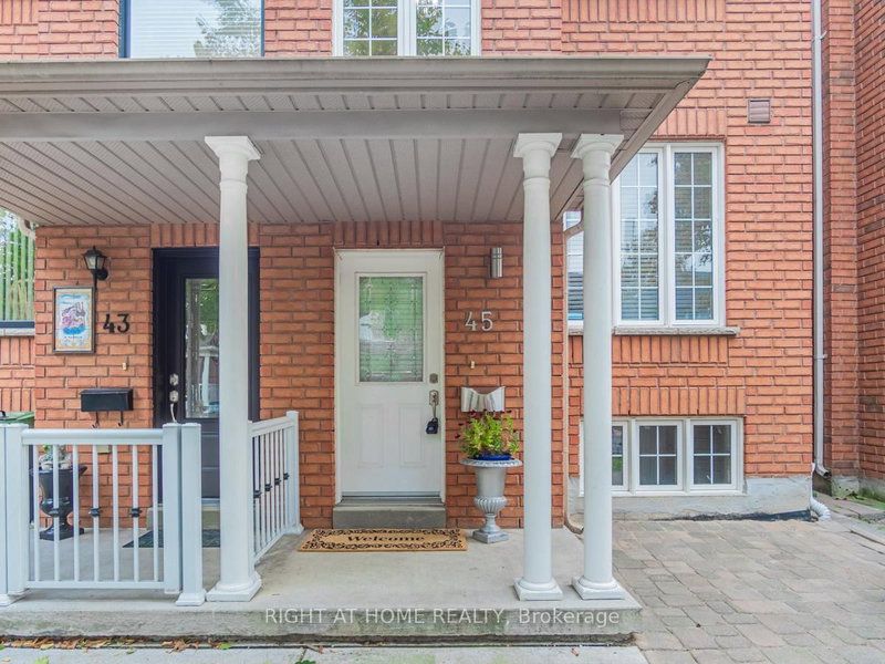 45 Rutland St, Toronto, M6N 5G1 | Image 2