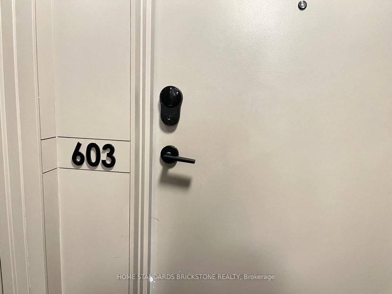 603 - 4675 Metcalfe Ave, Mississauga, L5M 0A8 | Image 3