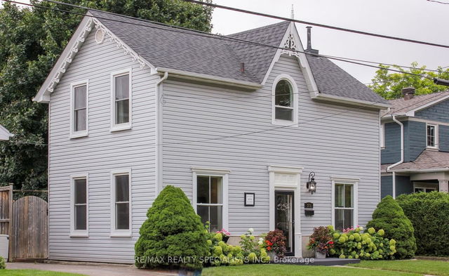 376 Pine Street