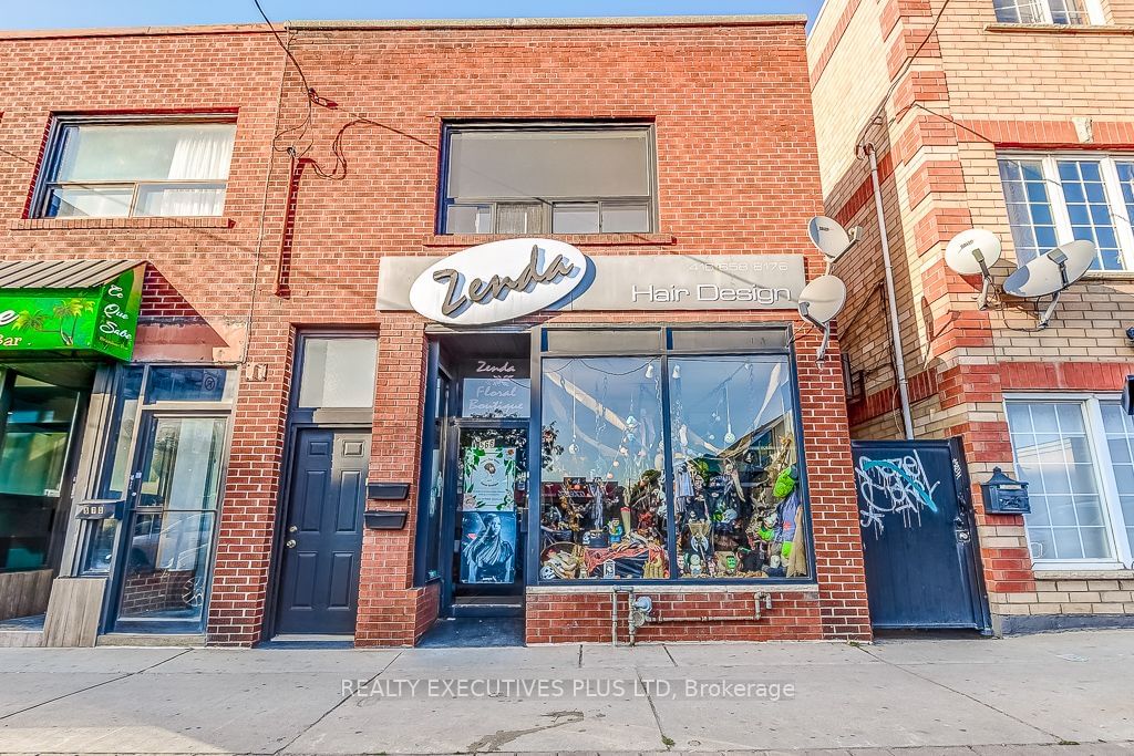 Store W/Apt/Office leased at 568 Rogers Road, Toronto, Keelesdale-Eglinton West, M6M 1B6 - MLS: W9508435