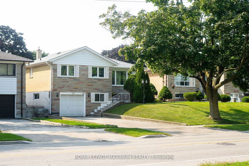 home for sale on 49 Westhumber Boulevard