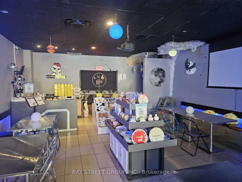 2539 Eglinton Ave W, Toronto, M6M 1T2 | Image 3