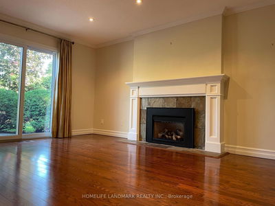 451 Barclay Cres, Oakville - Eastlake image-0-4