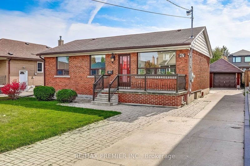 47 Plewes Rd, Toronto, Ontario (MLS W9509691)