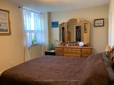 Unit 909 — 151 La Rose Ave, Toronto - Humber Heights image-0-3