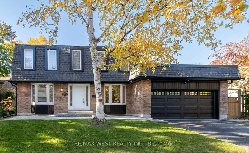 2366 Devon Rd, Oakville - Eastlake image-0-0