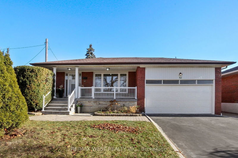 home for sale on 42 Swordbill Drive