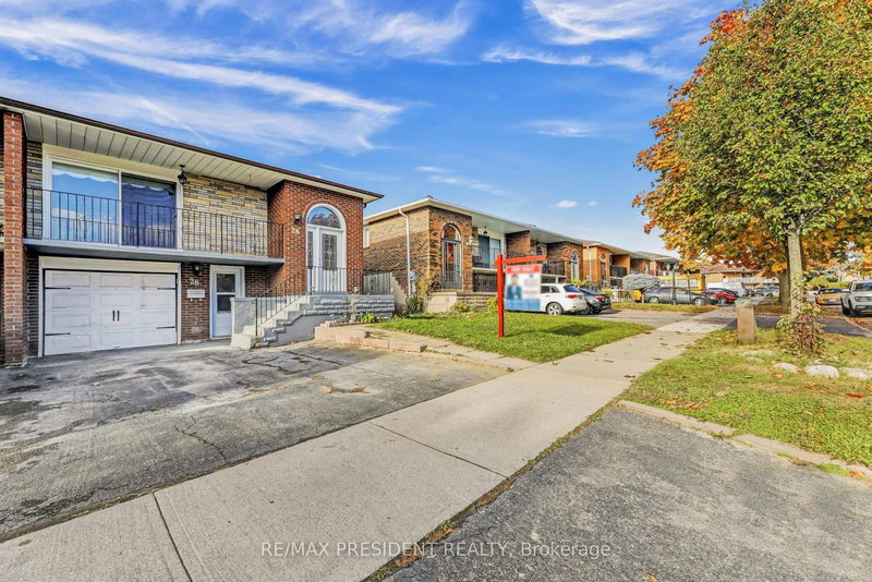 28 Royal Salisbury Way, Brampton, L6V 3J6 | Image 2