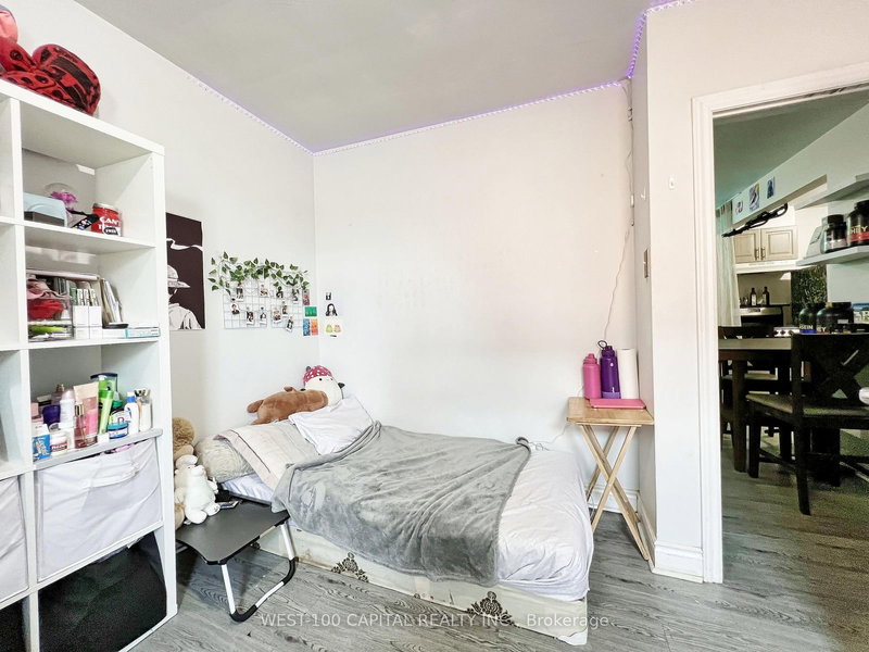 4 - 2544 Eglinton Ave W, Toronto, M6M 1T1 | Image 2