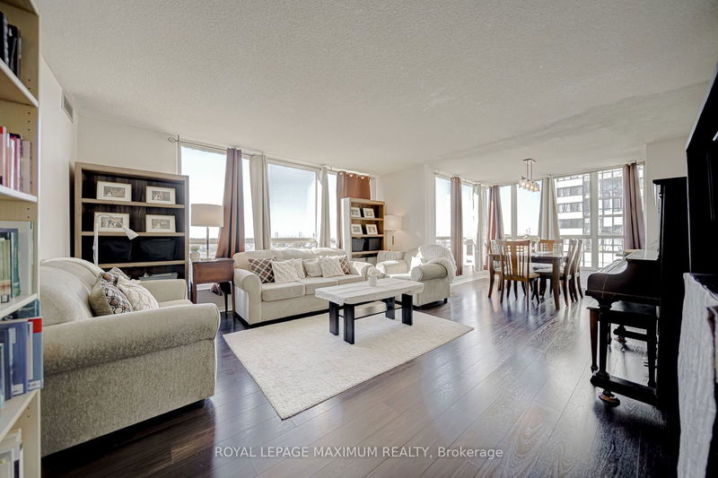 home for sale on 908-2901 Kipling Avenue