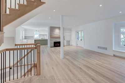 1160 Clarkson Rd, Mississauga - Clarkson image-0-3