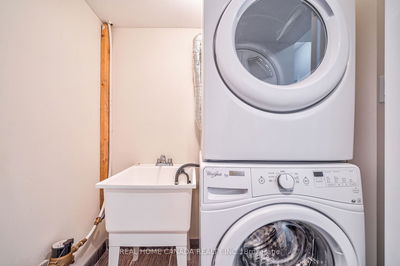 Unit 63 — 2435 Greenwich Dr, Oakville - West Oak Trails image-0-4