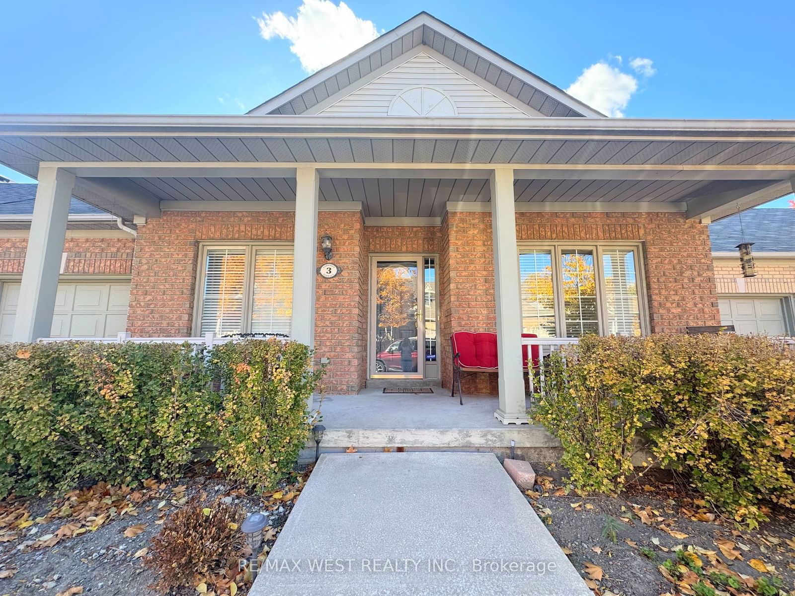 Semi-Detached House sold at 2-3 Larkdale Terrace, Brampton, Sandringham-Wellington, L6R 1W5 - MLS: W9512951