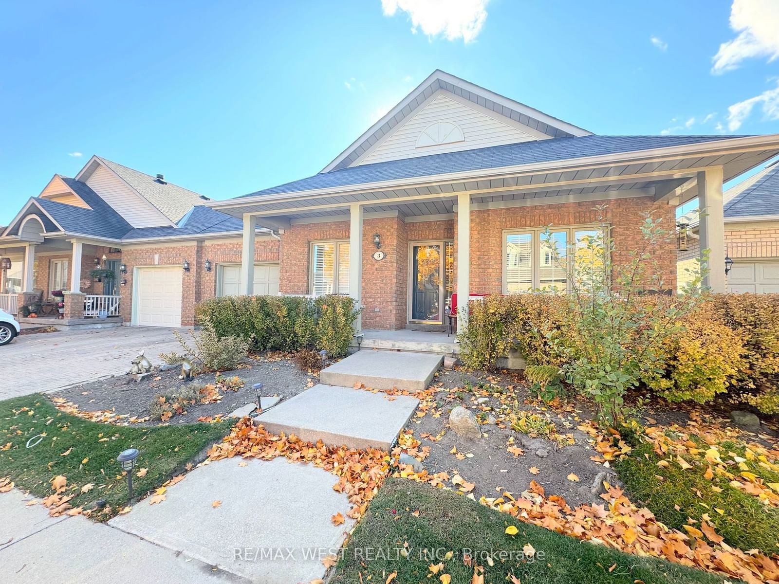 Semi-Detached House sold at 2-3 Larkdale Terrace, Brampton, Sandringham-Wellington, L6R 1W5 - MLS: W9512951