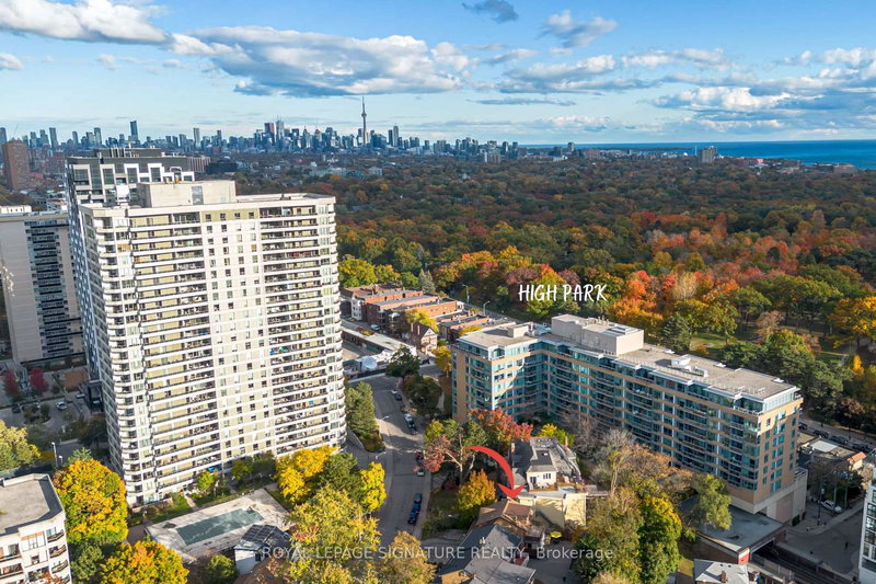36 Gothic Ave, Toronto, M6P 2V9 | Image 2
